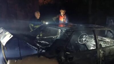 TOFAŞ marka bir otomobilde meydana gelen yangın, Hatay’ın Dörtyol ilçesine