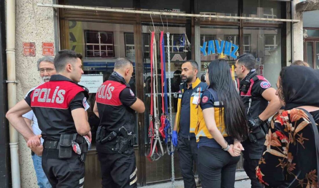 Eskişehir’de bir esnafın dükkânının içeriden kilitli olması ve telefonlara cevap