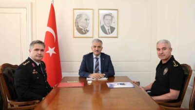Düzce’nin huzur ve güvenliğini sağlamak amacıyla alınan tedbirler, düzenlenen İl