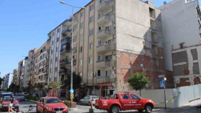 Aydın’ın Efeler ilçesinde bulunan bir apartmanda yaşanan doğalgaz sızıntısı sonucu