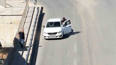Kırıkkale’de, trafik denetimini fark eden bir sürücünün araçta bulunan yolcu