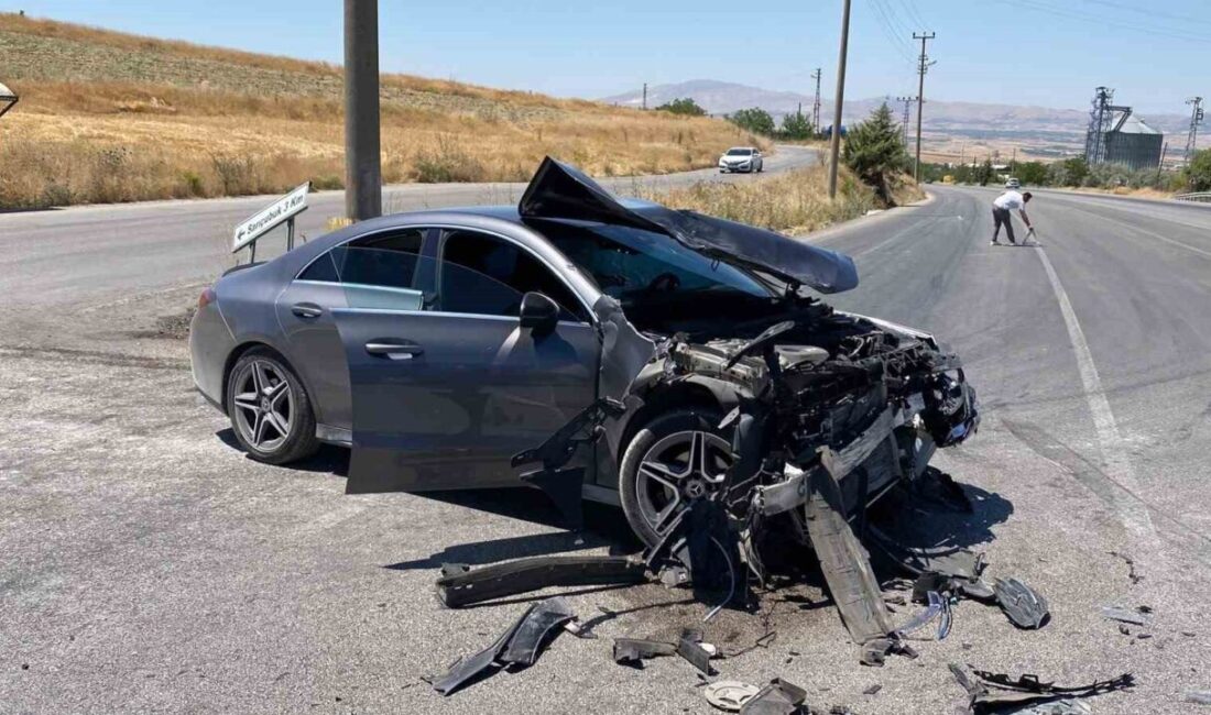 Elazığ’da ağustos ayındaki trafik kazalarına ilişkin bilgiler açıklandı. Emniyet Genel