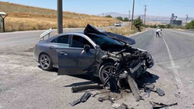 Elazığ’da ağustos ayındaki trafik kazalarına ilişkin bilgiler açıklandı. Emniyet Genel