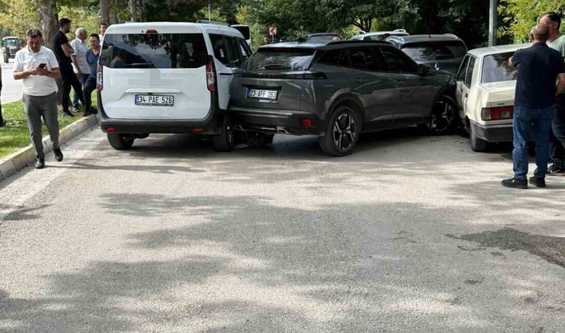 Elazığ’da meydana gelen zincirleme trafik kazasında 8 kişi yaralandı. Kazanın