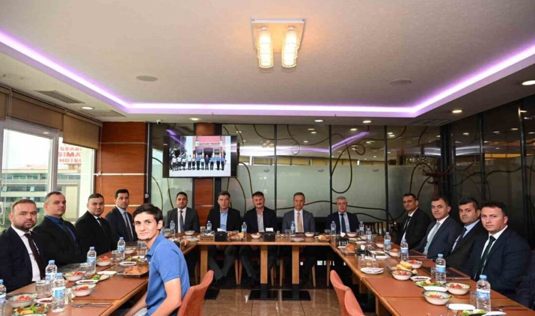Erzincan Emniyet Müdürü Zafer Baybaba’nın kentten ayrılması sebebiyle bir veda