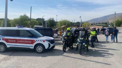 Erzincan İl Jandarma Komutanlığı, ağustos ayında gerçekleştirdiği operasyonlar kapsamında toplam