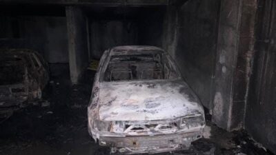 İstanbul’un Esenyurt ilçesinde bulunan bir sitedeki otoparkta başlayan yangın sonucu