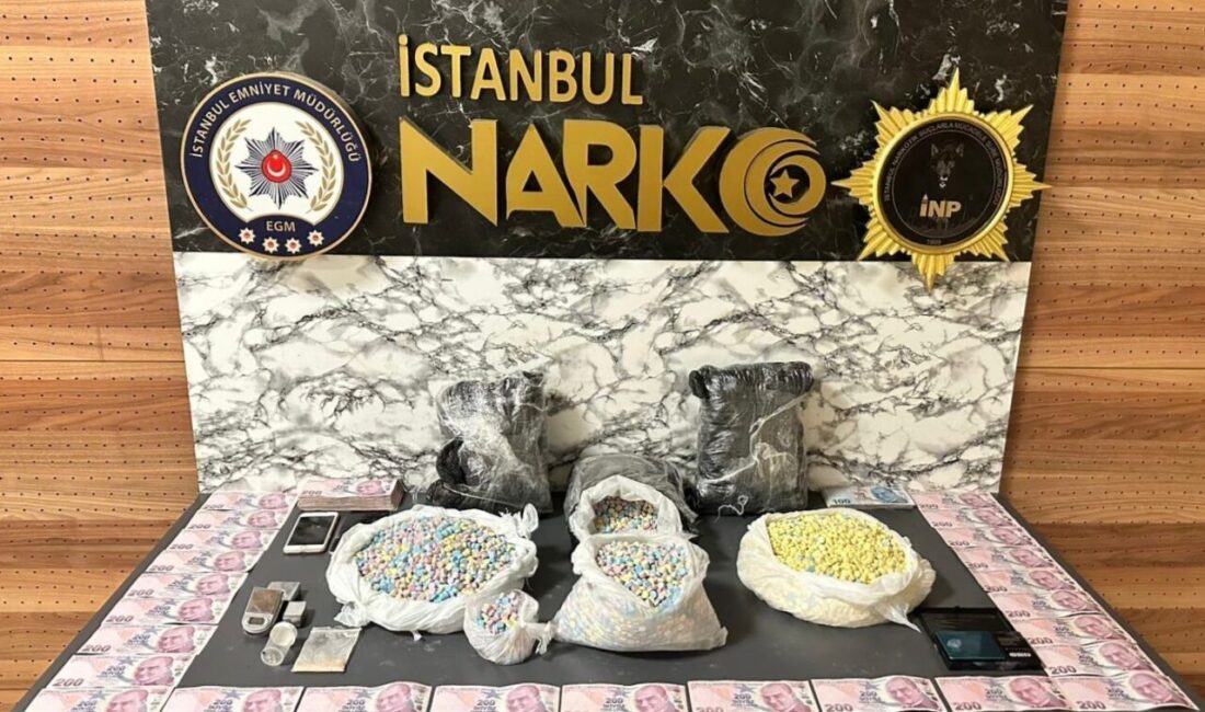 İstanbul’un Esenyurt ilçesinde gerçekleştirilen bir operasyonda, bir eve yapılan baskında
