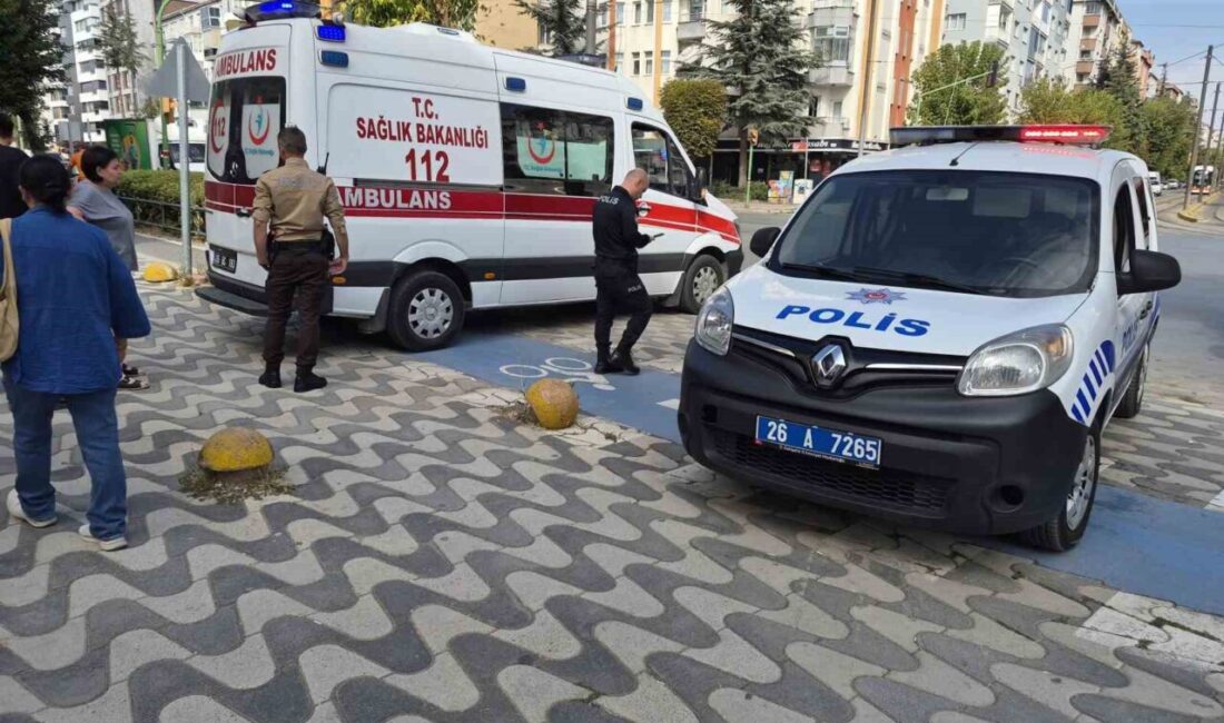 Eskişehir’de meydana gelen bir trafik kazasında yaralanan bir yaşlı kadın