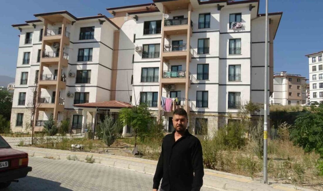 Hatay’da depremde yuvası yıkılan ve hak sahibi sayılmayan Serkan Sürmeli,