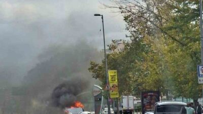Fatih Vatan Caddesi’nde seyir halinde olan bir ticari araçta yangın