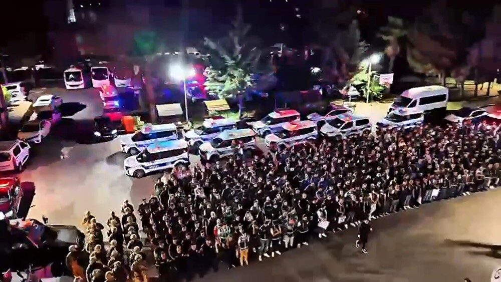 Gaziantep merkezli 24 ilde gerçekleştirilen operasyonda, siber suçlarla ilişkili yasa