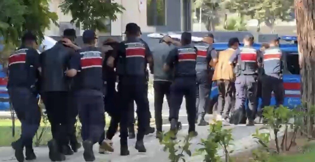 DEAŞ terör örgütüne yönelik Gaziantep merkezli 3 ilde gerçekleştirilen operasyonda