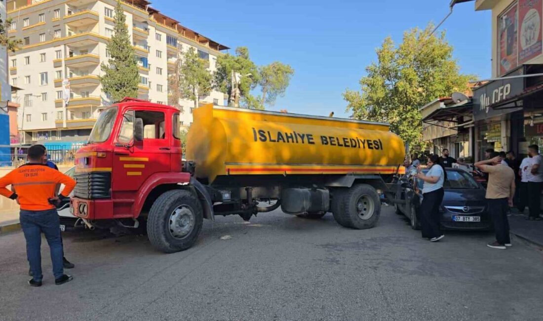 İslahiye ilçesinde yaşanan olayda iddiaya göre, el freni çekilmeyen belediyeye