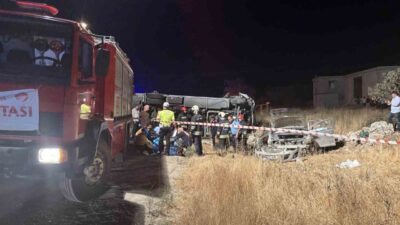 Nurdağı ilçesinde meydana gelen trafik kazasında ilk tespitlere göre 5