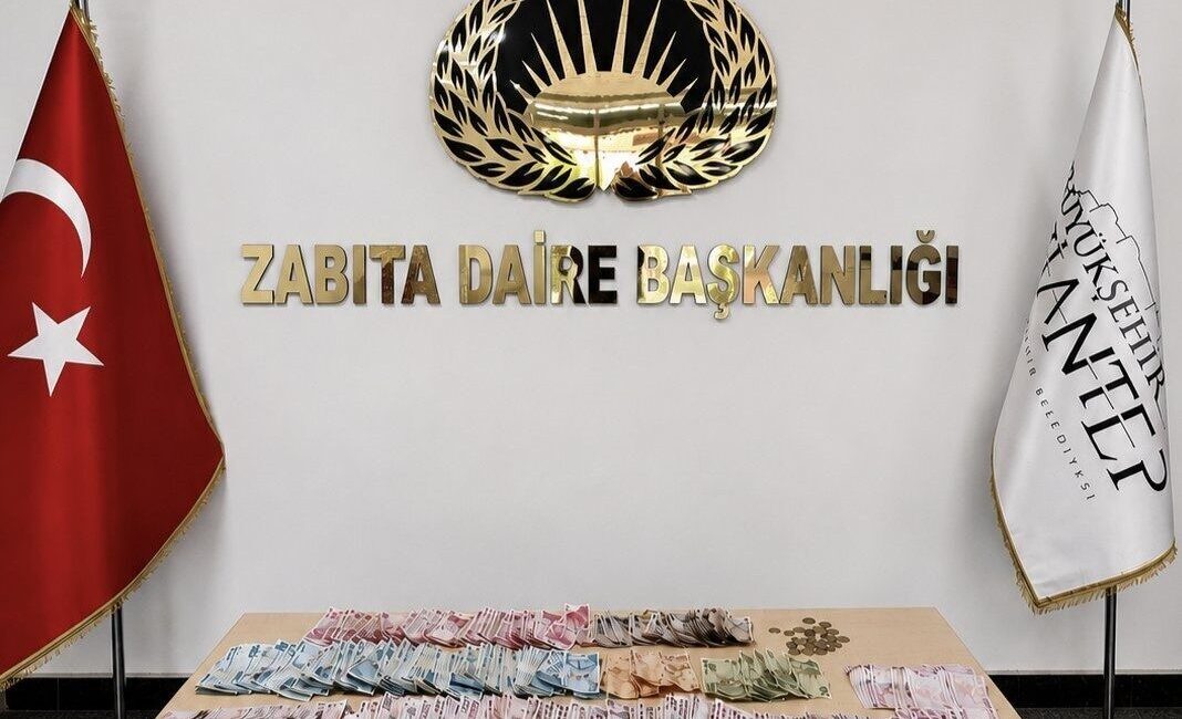 Gaziantep’te Zabıta ekipleri tarafından dilencilere yönelik gerçekleştirilen kontrollerde yakalanan bir