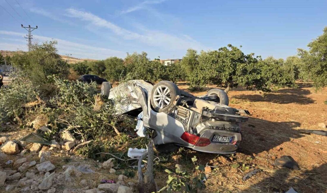 Gaziantep’in Nizip ilçesinde bir otomobilin motosikletle çarpışması sonucu yaşanan feci