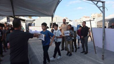Gazze Şeridi’nde İsrail’in saldırıları nedeniyle 3 yıl aradan sonra okula