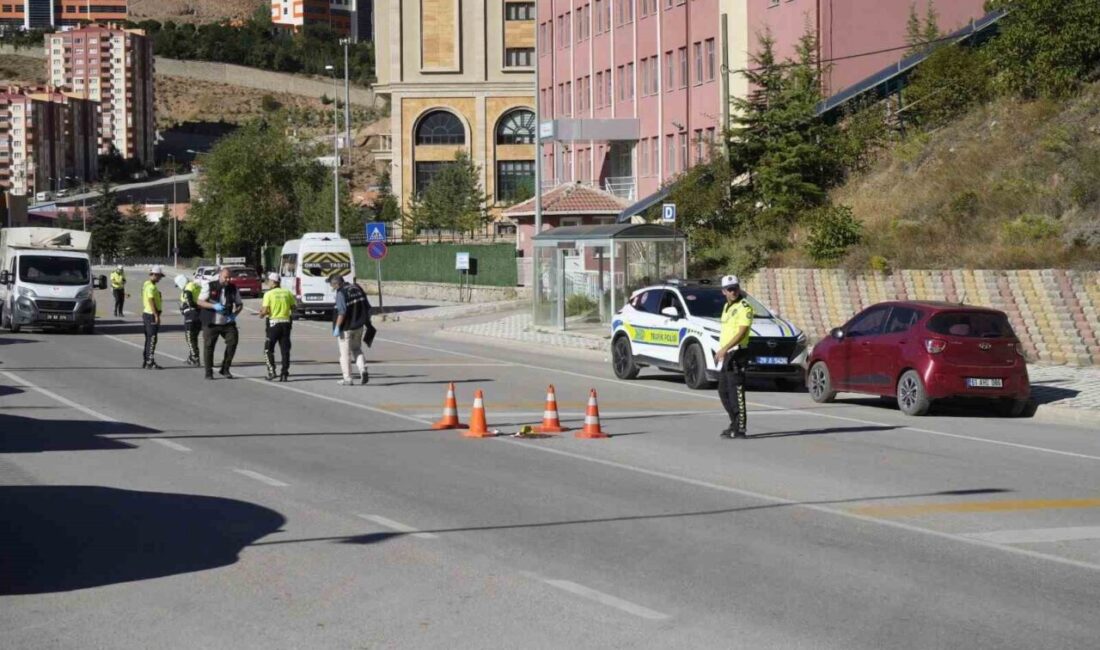 Gümüşhane’nin Bağlarbaşı Mahallesi’nde bir otomobilin çarpması sonucu ağır yaralanan 64
