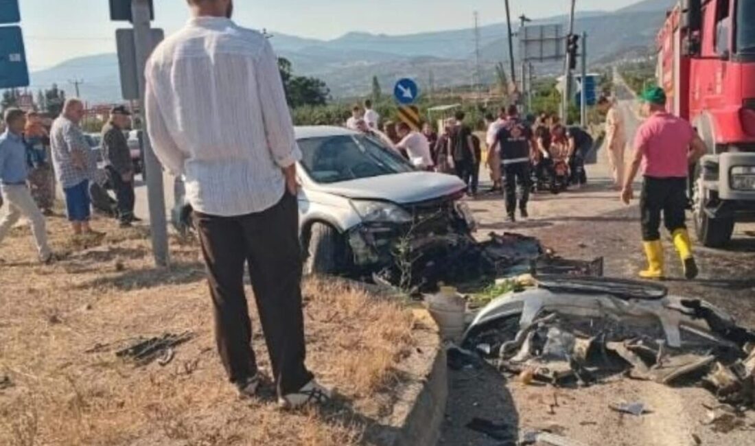 Sakarya’nın Geyve ilçesinde meydana gelen bir trafik kazasında hafif ticari
