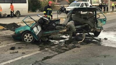 Konya’nın Ereğli ilçesinde alkollü bir sürücünün kullandığı hafif ticari araç,