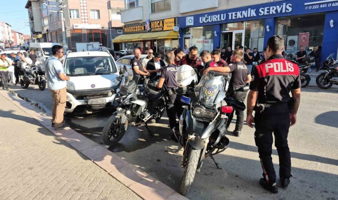 Eskişehir’de bir yunus polisi, hafif ticari aracın arkadan çarpması sonucu