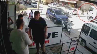 Hatay’da yaşanan olayda, bir hafriyat kamyonunun kör noktasından yolun karşısına