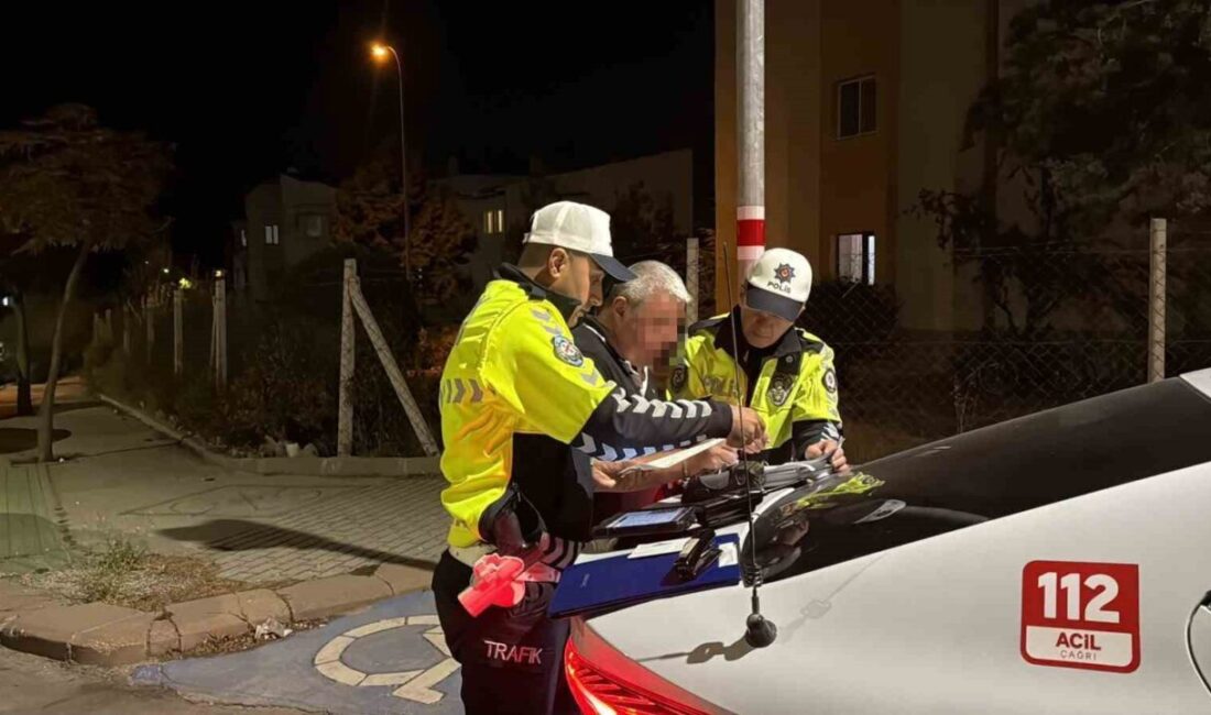 Eskişehir’de Emniyet Müdürlüğü ekipleri tarafından gerçekleştirilen denetimlerde, alkollü olduğu tespit