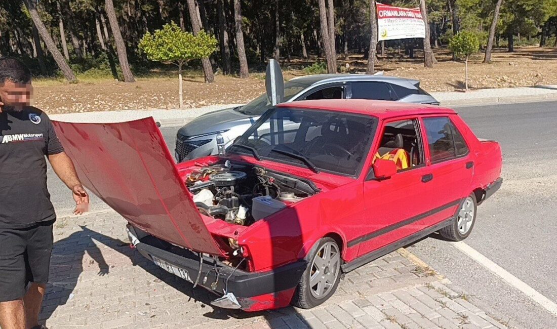 Manavgat ilçesine bağlı Sarılar Mahallesi Sarılar Caddesi’nde meydana gelen trafik