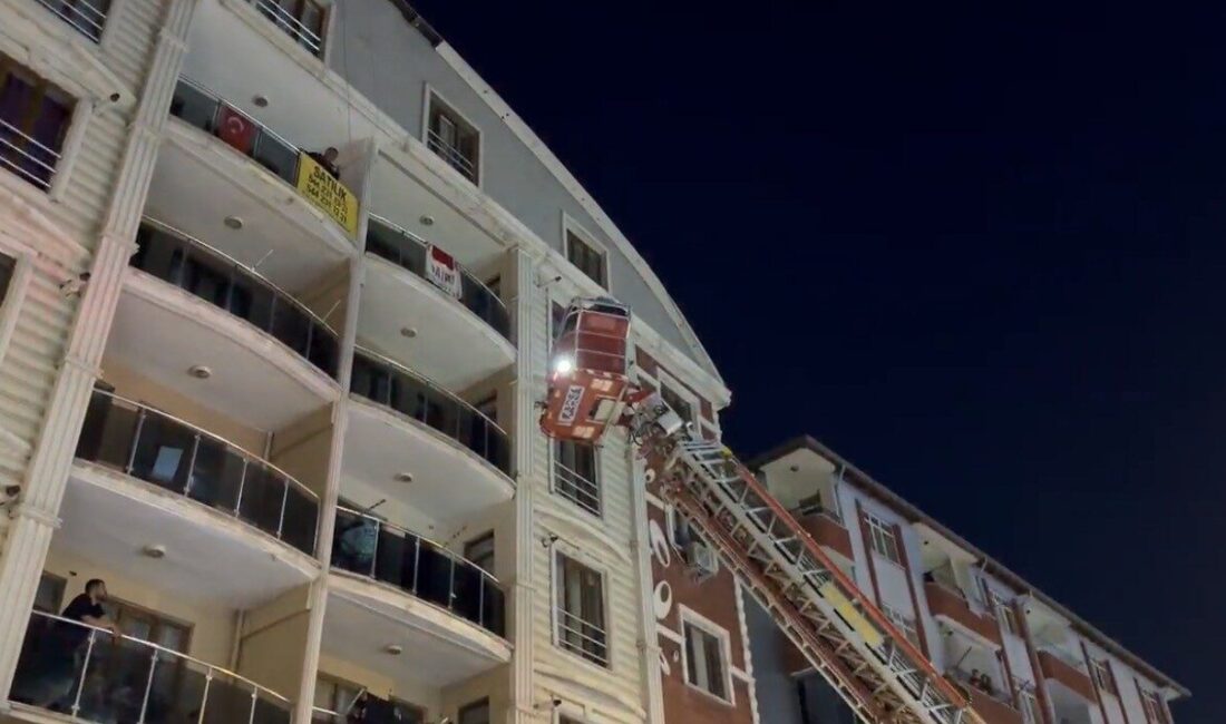Iğdır’da bir apartmanın 4. katında bulunan dubleks dairede meydana gelen