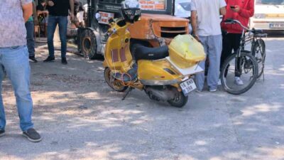 Bursa’nın İnegöl ilçesinde, iki otomobil ile çarpışan bir motosiklet sürücüsü