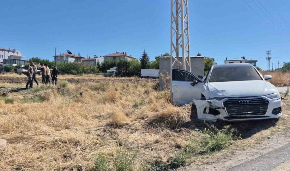 Eskişehir’de meydana gelen trafik kazasında, 2 aracın çarpışması sonucunda 5