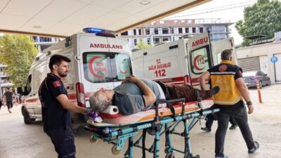 Bursa’nın İnegöl ilçesinde 57 yaşındaki bir adam, evinin çatısını tamir