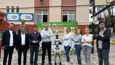 Türkiye’nin ilk insansı robotu olan CANİKMAN, TÜBİTAK 4009 Köy Okullarına