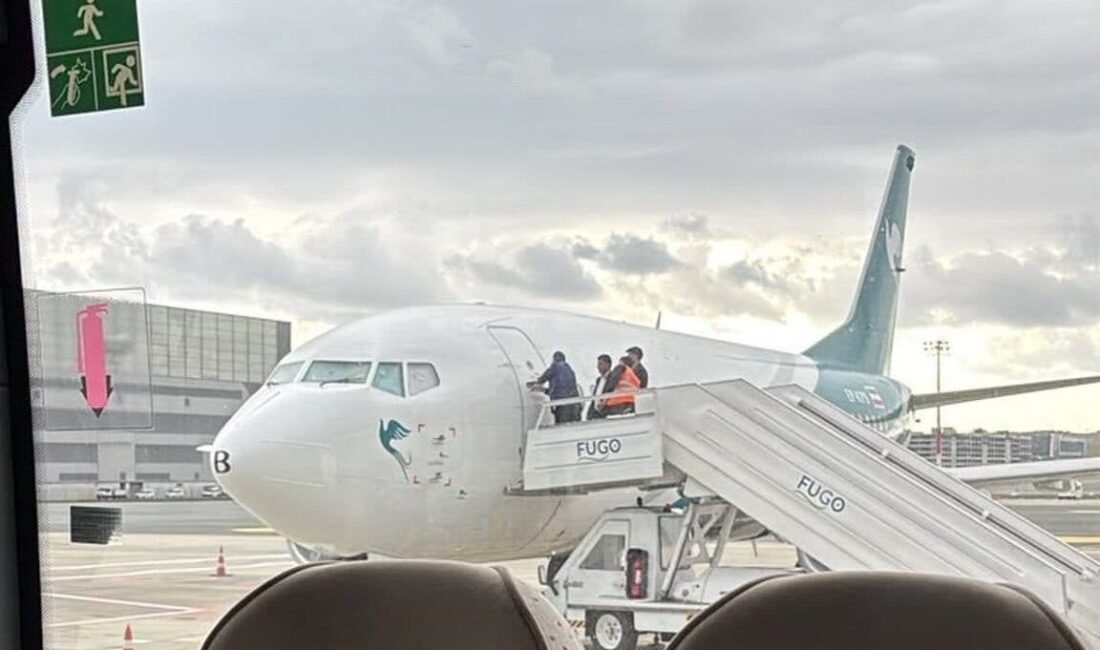 İran menşeli Caspian Airlines’a ait bir yolcu uçağı, şirketin borçları