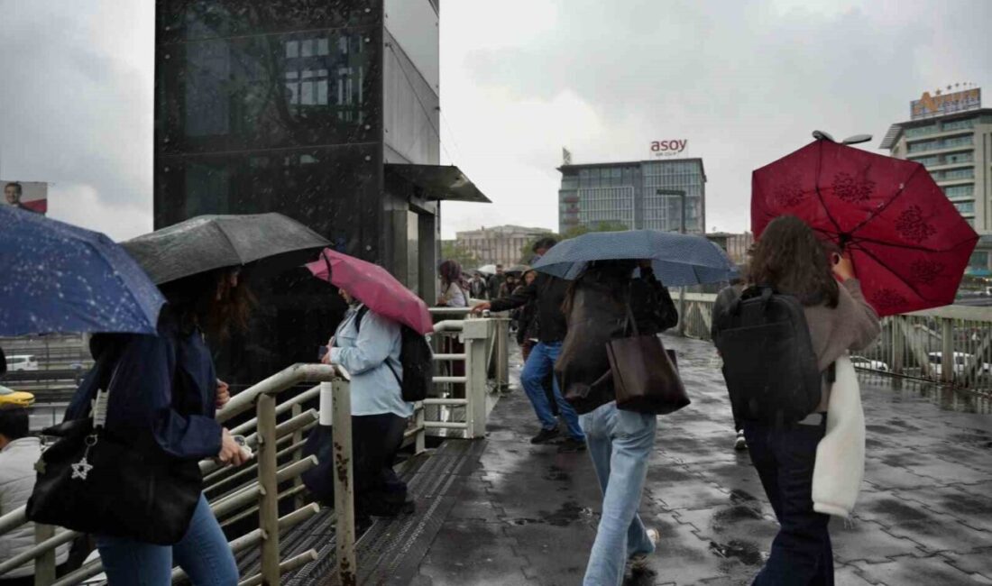 İstanbul’da sabahın erken saatlerinden itibaren şiddetli yağmur ve rüzgar etkili