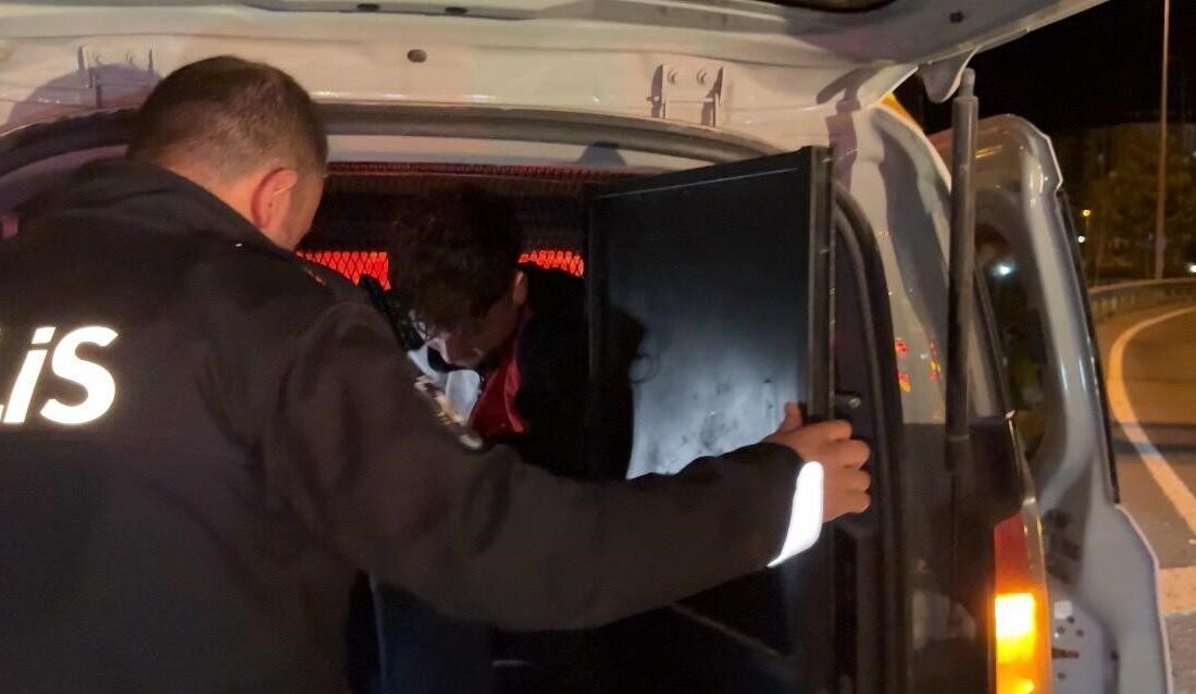 Kayseri’de, polis ekiplerinin ‘dur’ ihtarına uymayan bir sürücü, uzun süren