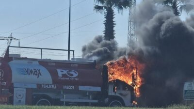Kahramanmaraş’ta, Onikişubat ilçesi Şazibey Mahallesi’nde meydana gelen yakıt tankerindeki yangın