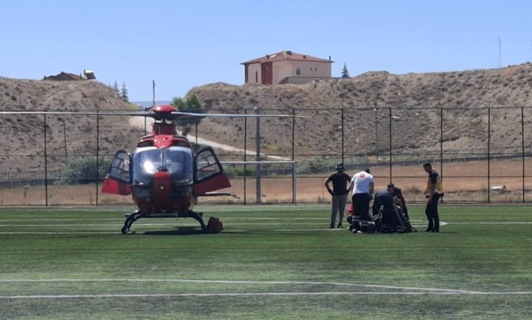 Darende ilçesinde kalp krizi geçiren 58 yaşındaki bir hasta, hava