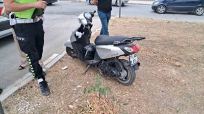 Karaman’da motosikletle çarpışan bir otomobilin sürücüsü yaralandı. Olay, Gevher Hatun