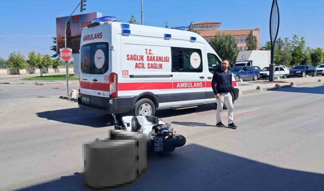 Karaman’da meydana gelen kazada, patates yüklü bir kamyonet ile motosikletin