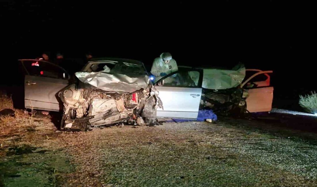 Karaman’da meydana gelen kafa kafaya çarpışma sonucu üzücü bir trafik