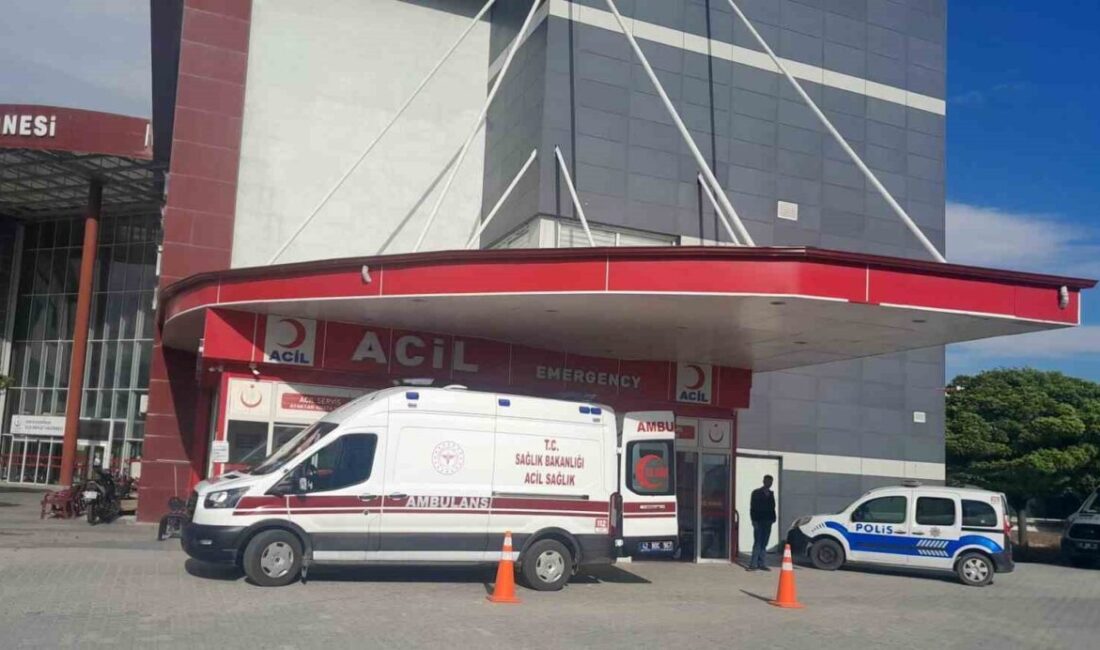 Konya’nın Karapınar ilçesinde, otomobil ile bisikletin çarpışması sonucu meydana gelen