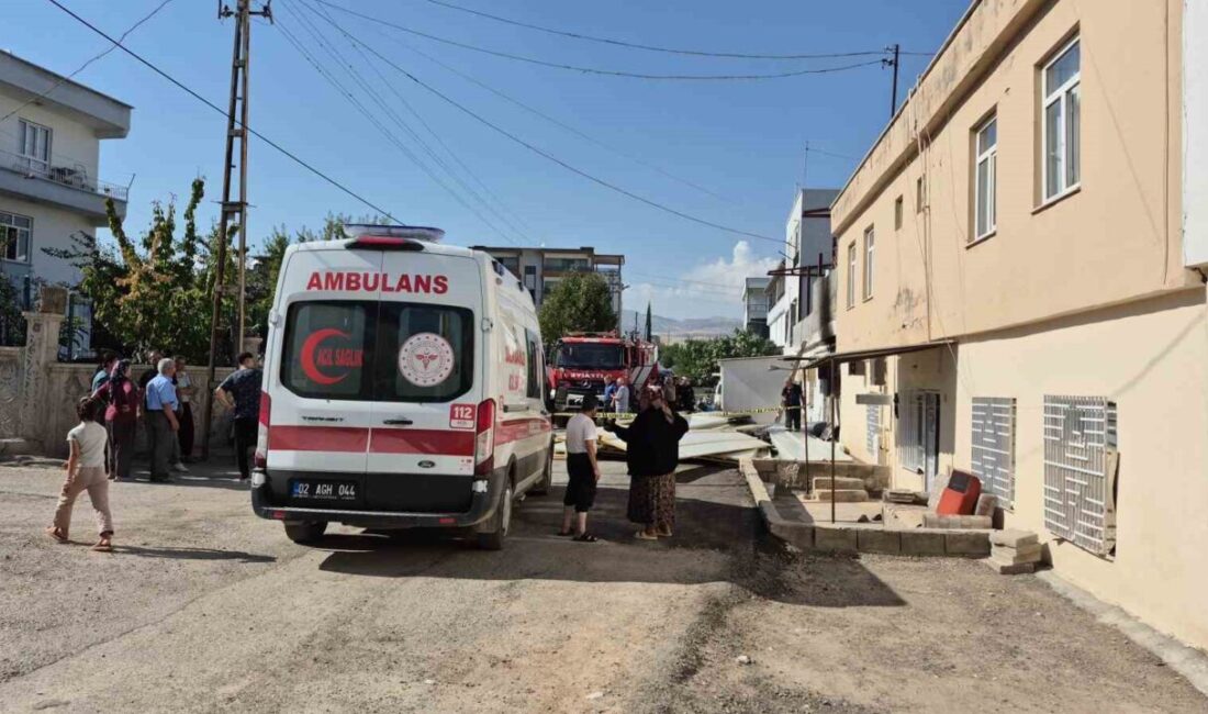 Adıyaman’da Yunus Emre Mahallesi’nde bulunan bir evde demir kaynak çalışması