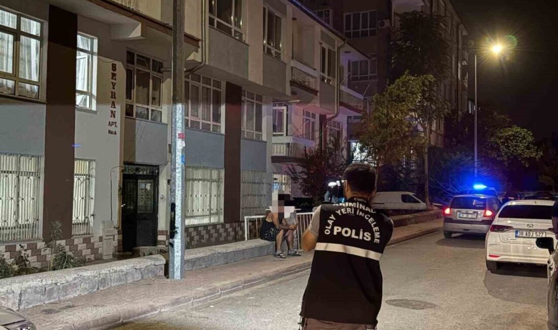 Kocasinan ilçesinde, Mevlana Mahallesi Havuzbaşı Sokak’ta meydana gelen olayda, arkadaş