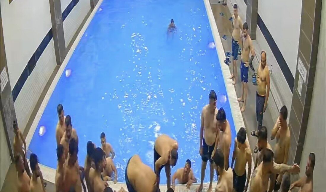 Kayseri’nin Melikgazi ilçesinde, havuzda arkadaşlarıyla vakit geçiren bir kişi boğulma