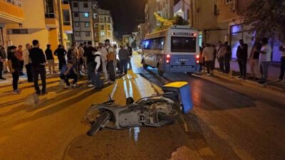 Keşan ilçesinde meydana gelen trafik kazasında motosikletin yayaya çarpması sonucu