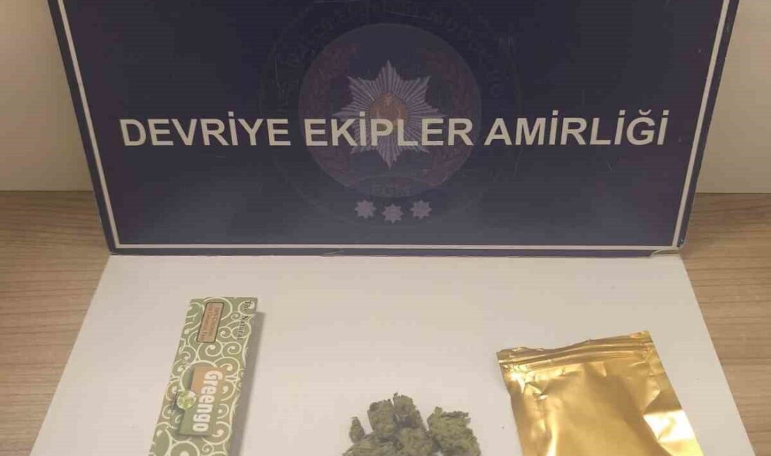 Keşan ilçesinde polis ekipleri tarafından gerçekleştirilen iki farklı operasyonda uyuşturucu