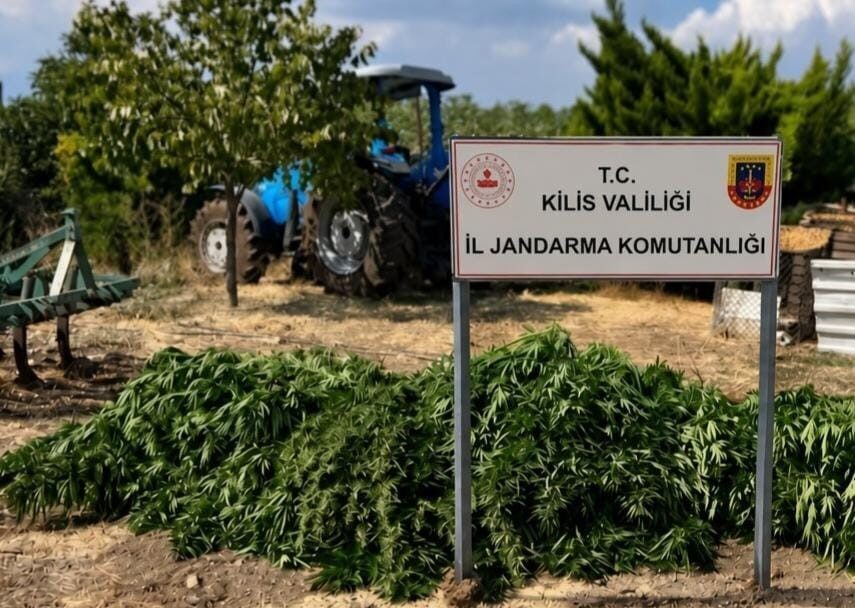 Kilis’te Jandarma ekipleri tarafından gerçekleştirilen operasyonda 40 kilo 500 gram