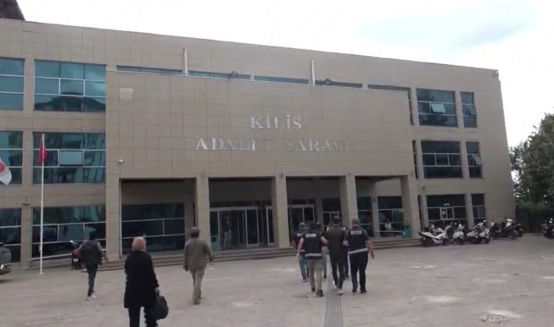 Kilis’te, “nitelikli dolandırıcılık” suçundan düzenlenen operasyonda yakalanan 5 şüpheliden 3’ü